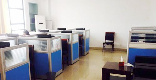 服務(wù)平臺(tái),經(jīng)營(yíng)投資管理,計(jì)算機(jī)軟件開發(fā),企業(yè)管理咨詢,商務(wù)信息咨詢等